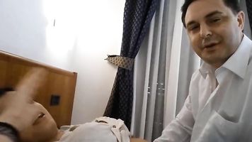 Sara Tommasi pompino ad Andrea Diprè con scopata e mestruazioni