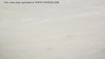 Caliente morena adolescente novio consigue follada en la playa