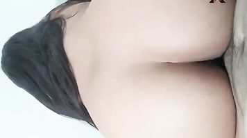 Follando el delicioso coño de mi prima Paola ... culo oscuro entregándose para venir ... Escucha su gemido con placer ... pov