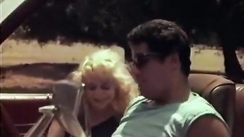Kristara Barrington, Honey Wilder, Herschel Savage en vintage fuck video