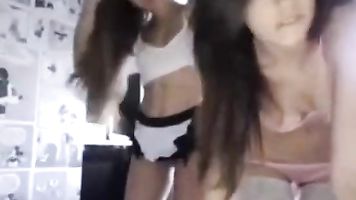 2 18 Años de Edad cuties / Ver más videos - likefucker.com