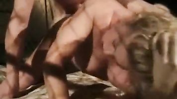 Rubia Dama Áspera Escena de Sexo