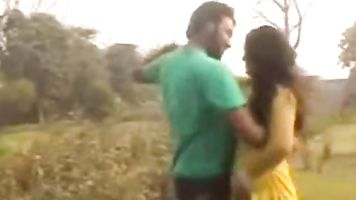 Paquistaní nena toma ella en el culo