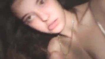 Morena Calle Hooker Con Crack Problema Chupando Polla POV