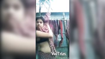 Hermosa chica bañándose desnuda... Selfie Chica Webcam