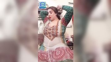 hermosa pak tía video chat