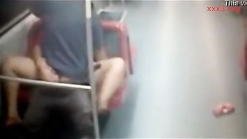 Chica Follada en Delhi Metro leaked Hidden cam