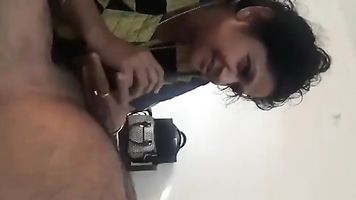 ഉപ്പും മുളകും അമ്മായി കുണ്ണ ചപ്പൽ