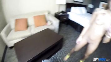 Espía Pov-Follando una niñera Holly Hendrix porno adolescente