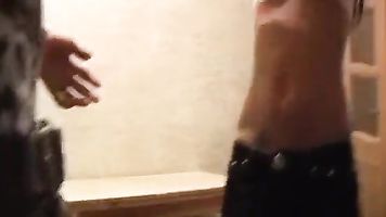 Student party video de sexo con chica doblada y follada