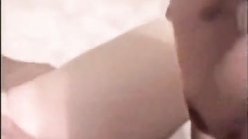 Sexo con otro hombre (marido mirando )
