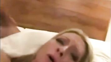 213 esposa duro hotel gangbang por hombres negros